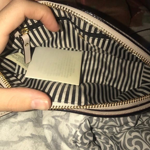 Kate Spade purse/crossbody - Picture 2 of 2